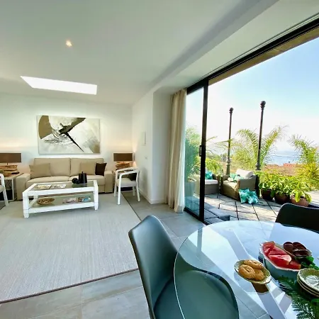 Дом отдыха Casa Lava Luminosa Y Con Magnificas Vistas Ля Оротава