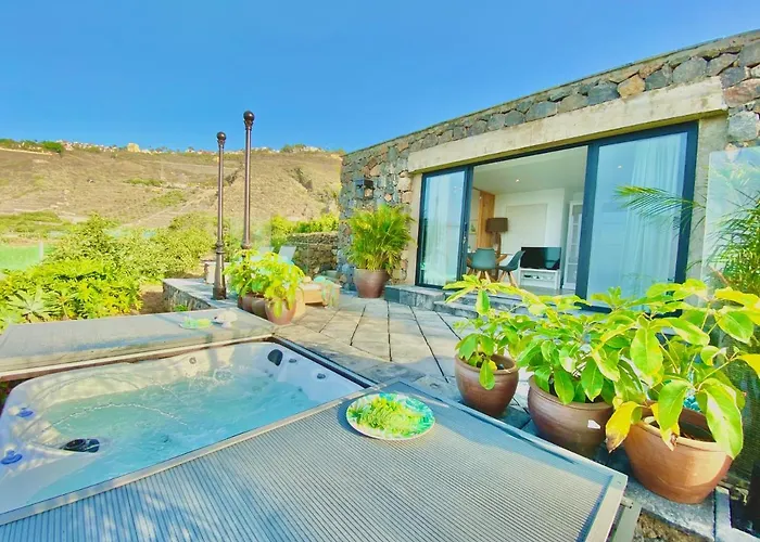 Casa Lava Luminosa Y Con Magnificas Vistas Hébergement de vacances