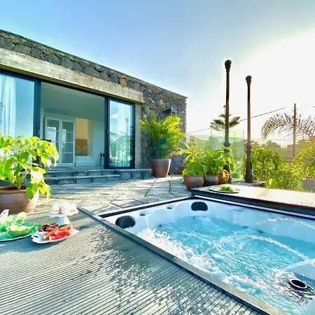 Casa Lava Luminosa Y Con Magnificas Vistas Dom wakacyjny