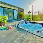 Casa Lava Luminosa Y Con Magnificas Vistas * 拉奥罗塔瓦